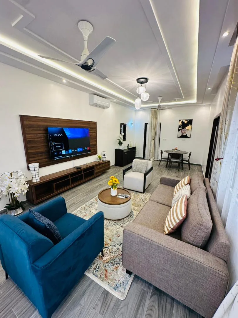 Appartement meublé 2 chambres — Menontin Canal 3, Cotonou
