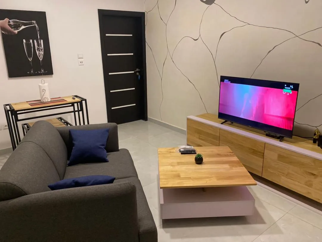 UNE CHAMBRE SALON À CALAVI AKASSATO 