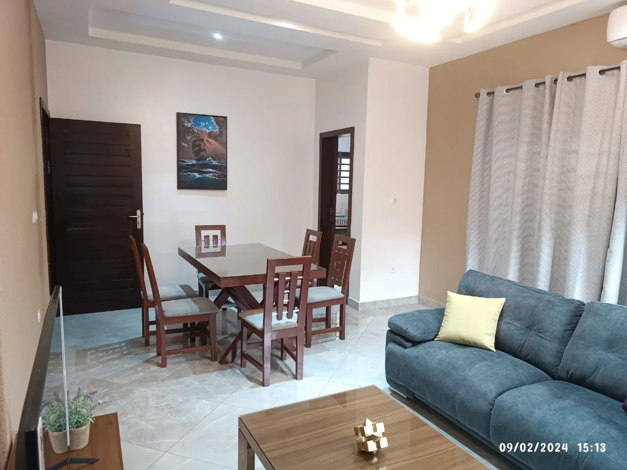 Furnished 2-bedroom apartment with private entrance in Hlazounto, near Akogbato, 