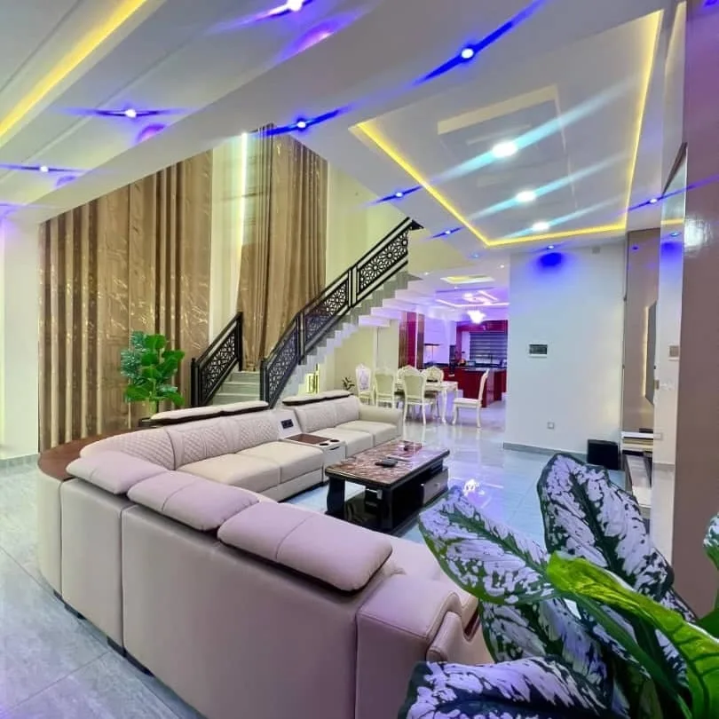 FURNISHED 4-BEDROOM DUPLEX VILLA IN CALAVI TANKPÈ
