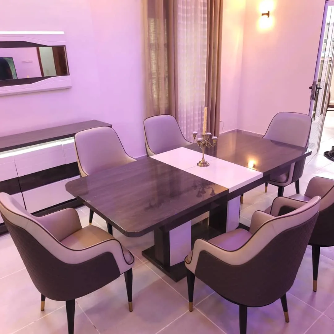 APPARTEMENT DE 2 CHAMBRES SALON À GBÈDÉGBÉ