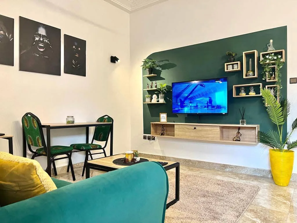 Appartement meublé 1 chambre salon — Fidjrossè Akogbato, 